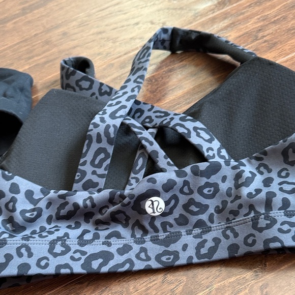 Running girl sports bras - Picture 4 of 4